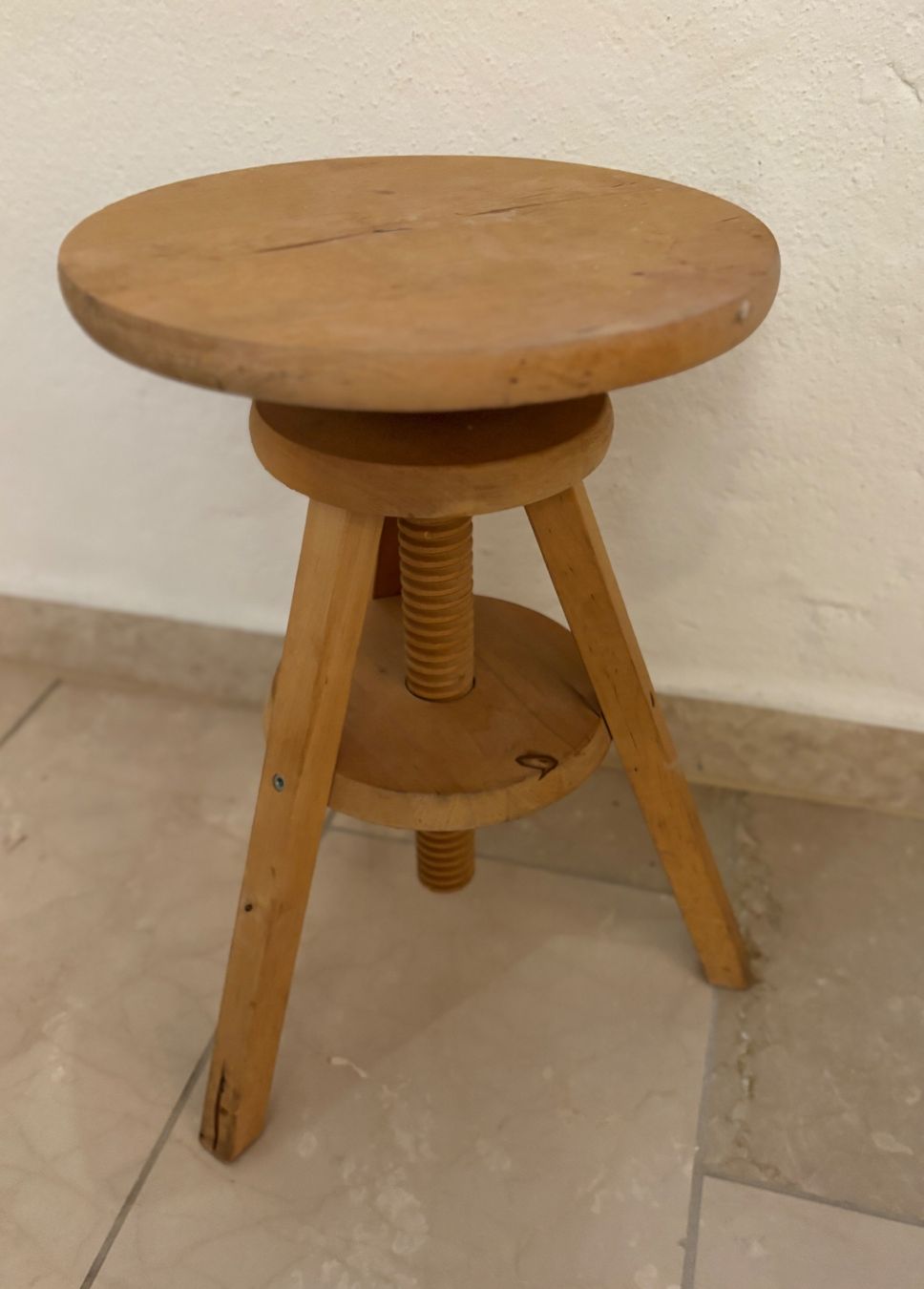 Sgabelli: Drehhocker aus Holz – Usato da Richterswil venduto da 0207lifestyle 2
