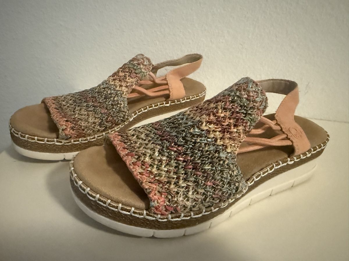 Rieker Damenschuhe: Rieker Sandalen – Gebraucht aus Abtwil SG von Fcbayern1992 1