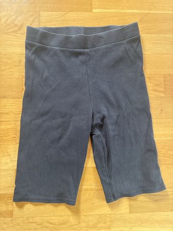 Radlerhose H&M Divided gerippt schwarz Grösse S