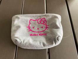 Kulturbeutel Hello Kitty grau mit Druck und Reissverschluss