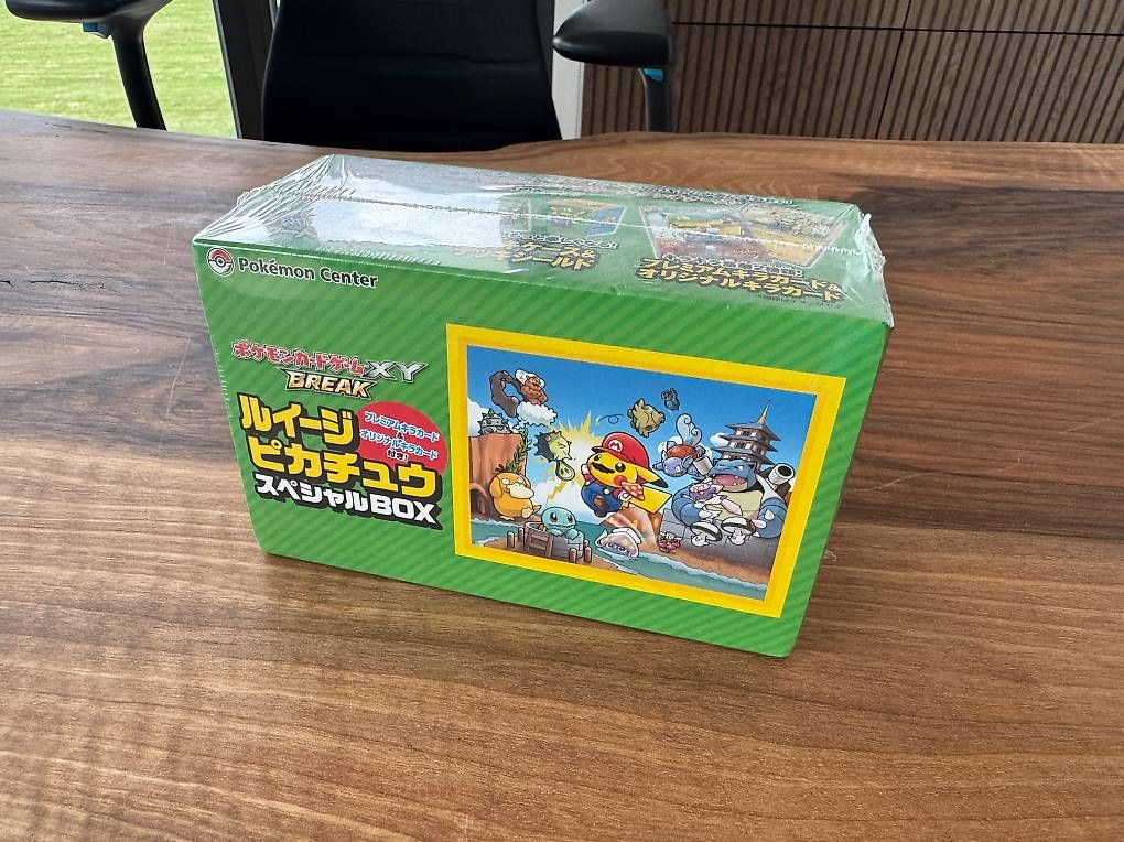Pokémon Sammelbilder & Trading cards: Luigi Pikachu XY Promo Special Box – Neu und originalverpackt aus Freidorf TG von rareshit