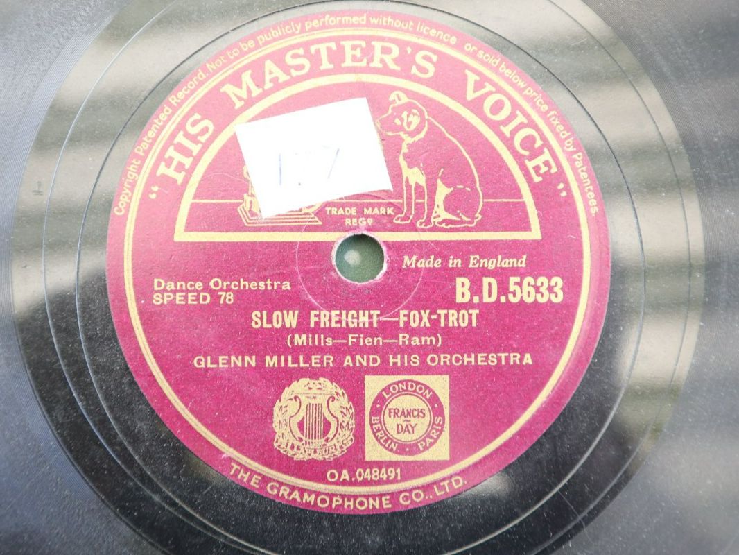 Vinyles: Schellack Glenn Miller Slow Freight / Bugle Call Rag – D'occasion à Eschenbach SG par Astalavista 2