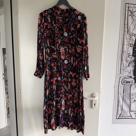 MYSTICAL, DARK, FEMININE TAROT MIDI FALL DRESS M