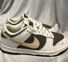 Nike Dunk Low braun weiss Grösse 35.5