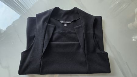 Victoria's Secret Black Top "S"