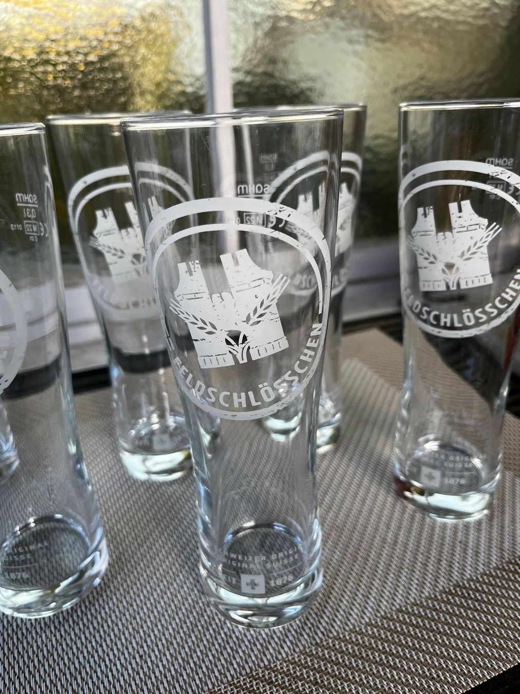Feldschlösschen Bicchieri: Feldschlösschen Biergläser – Usato da Muttenz venduto da gH5613 1