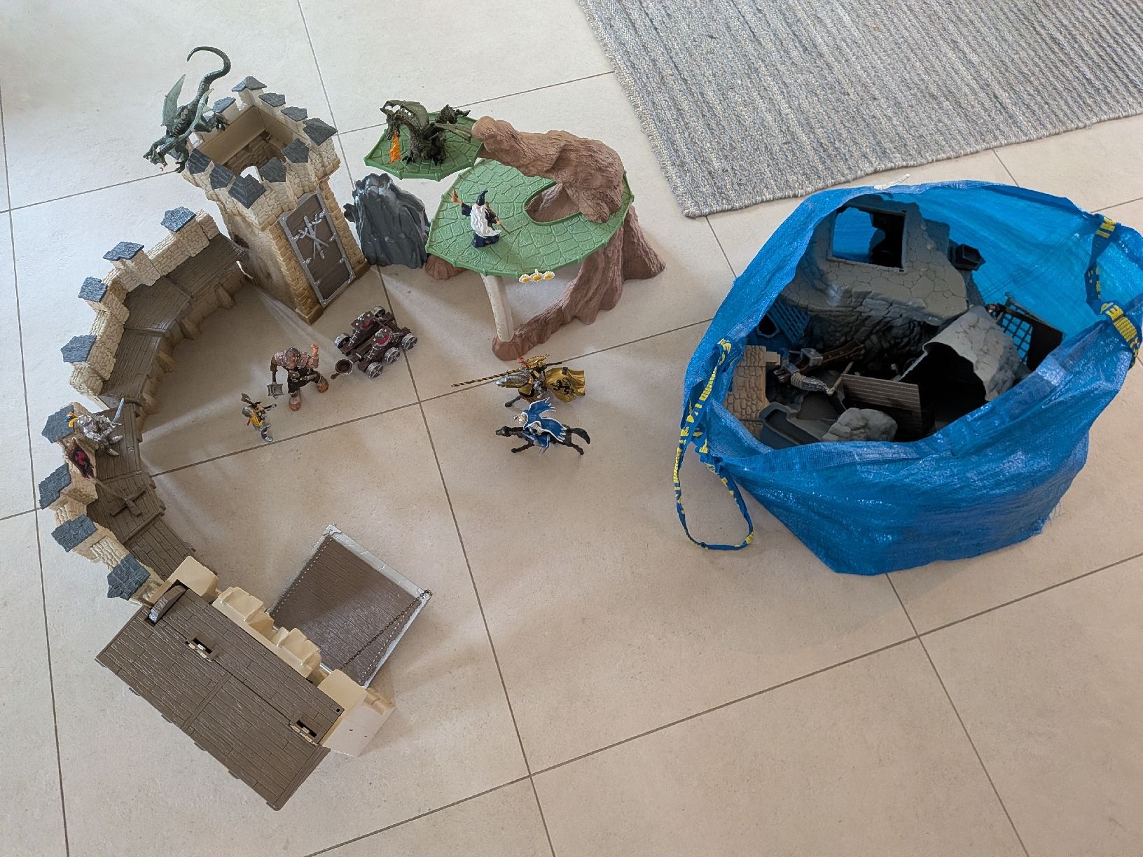 Schleich Figuren: Schleich Ritterburg & Co – Gebraucht aus Pfungen von RicardoLuffare 1