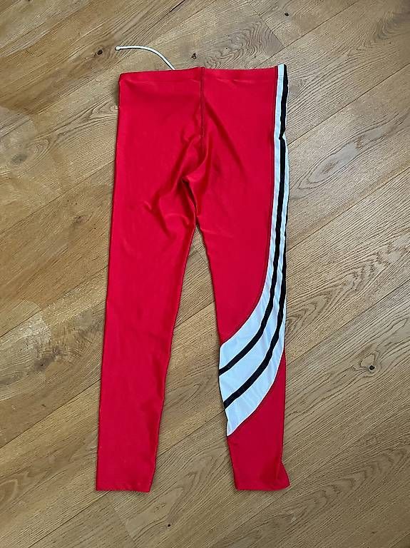 Adidas Leggings: adidas Laufleggins Runninghose – Usato da Murten venduto da bea_n5yn 1