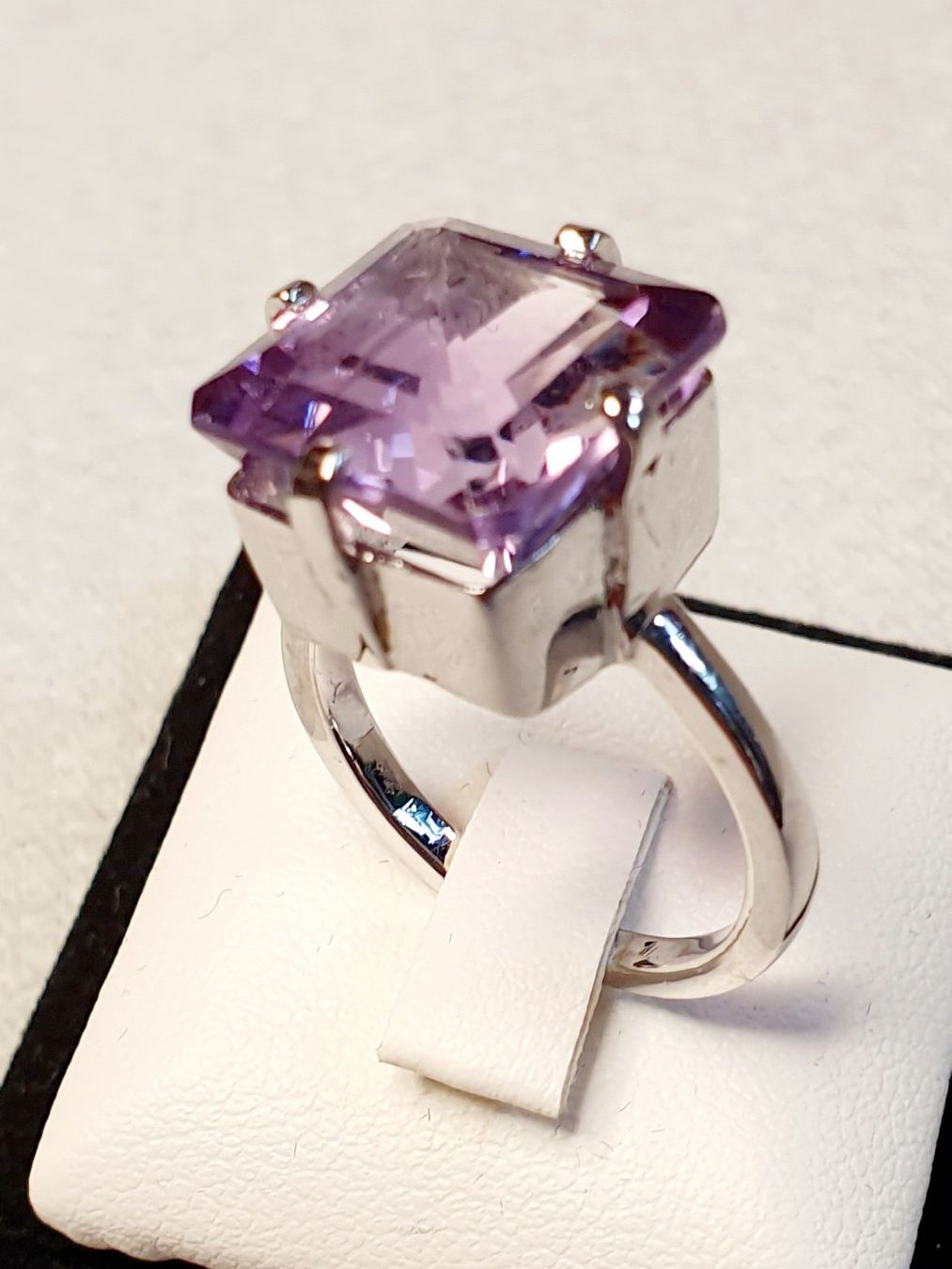 Ringe: Ring Silber mit grossem Amethyst Rechteckschliff neu – Neu (gemäss Beschreibung) aus Zürich von Bieter04