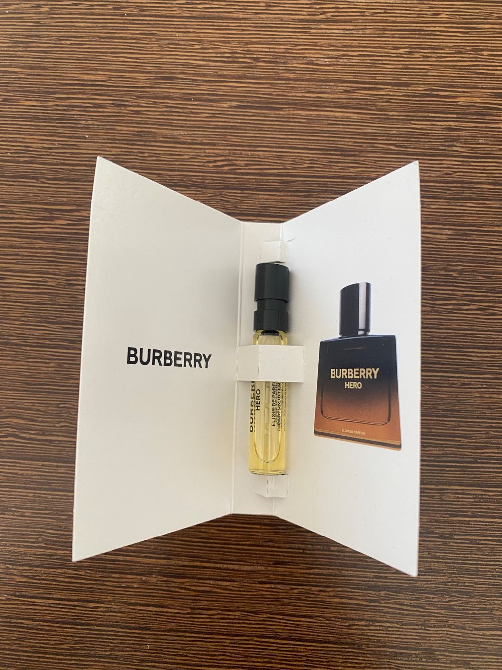 Burberry Profumi & Eau de Toilette: Parfum Burberry Hero Elixir de Parfum Probe 1.5 ml – Nuovo e nell'imballaggio originale da Luzern venduto da Felicita_26 1