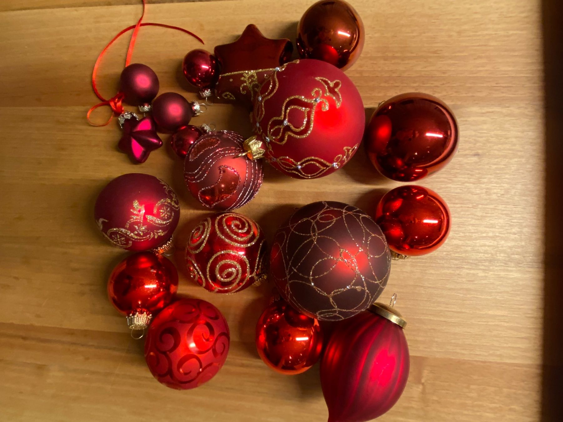 Alle Dekorationen: Weihnachtskugeln rot (18 Stück) – Gebraucht aus Eschenbach LU von beer05 2