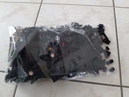 Lego Einzelteile schwarz 635 gr.