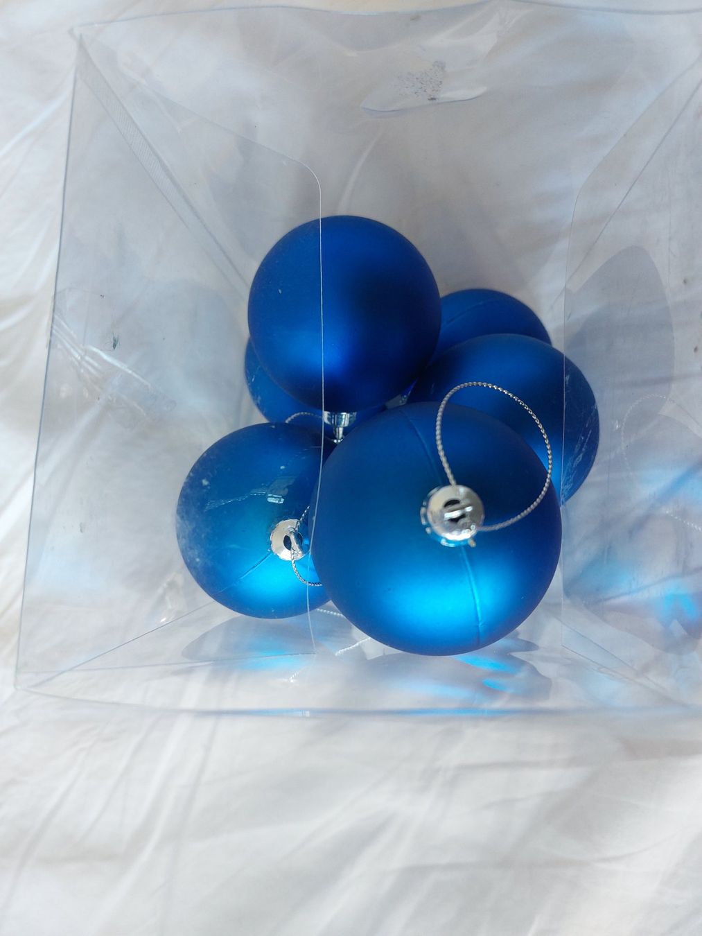 Ikea Tutte le decorazioni: Lot de 8 boules de Noël bleu électrique – Usato da Ostermundigen venduto da jul_7t8v 3