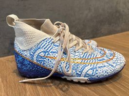 Fussballschuhe für Kunstrasen