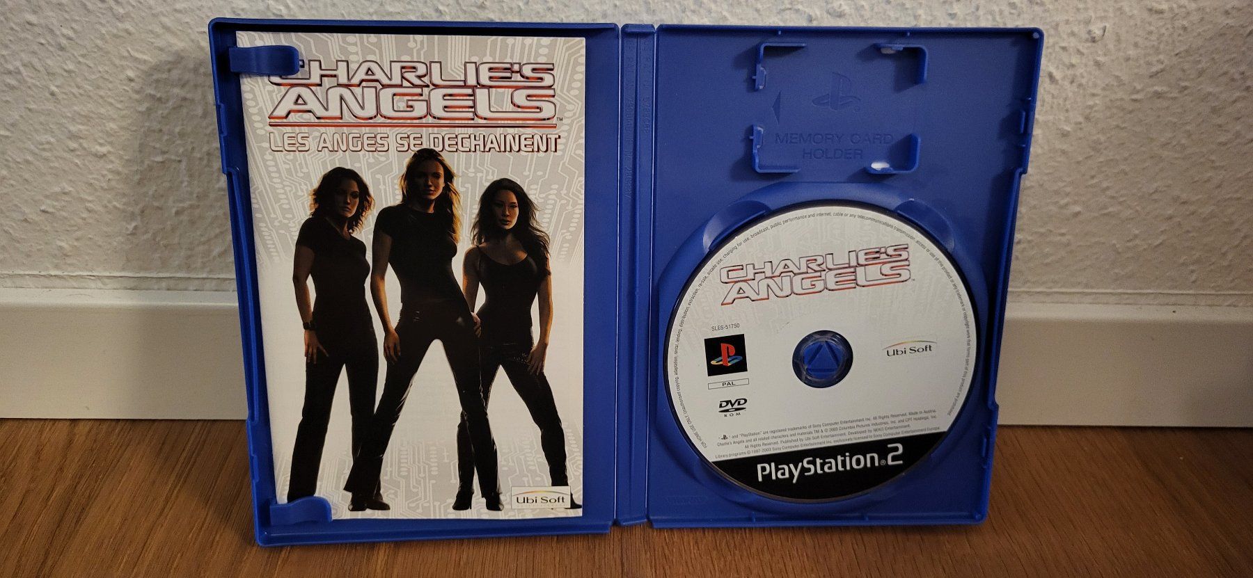 Sony Spiele: PS 2 - 3 Charlies Angels Les Anges Se Dechainent – Gebraucht aus Münsingen von DigitaleSpielecke 2