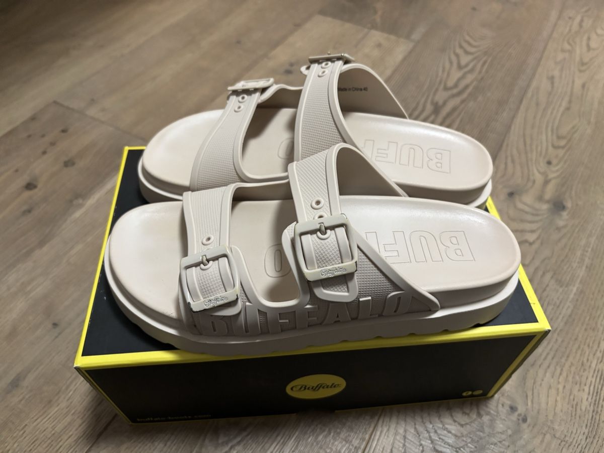 Buffalo Scarpe da donna: Schuhe Buffalo , Grösse 40 – Usato da Schattdorf venduto da natakara