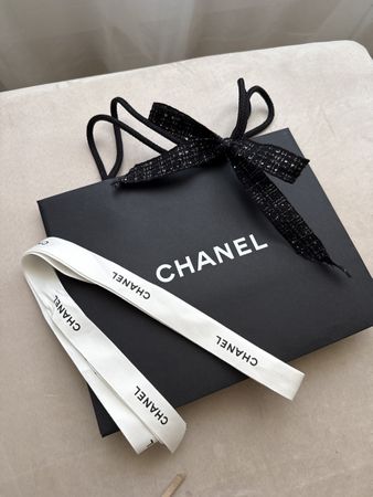Chanel Tragetasche mit Schleife & Band