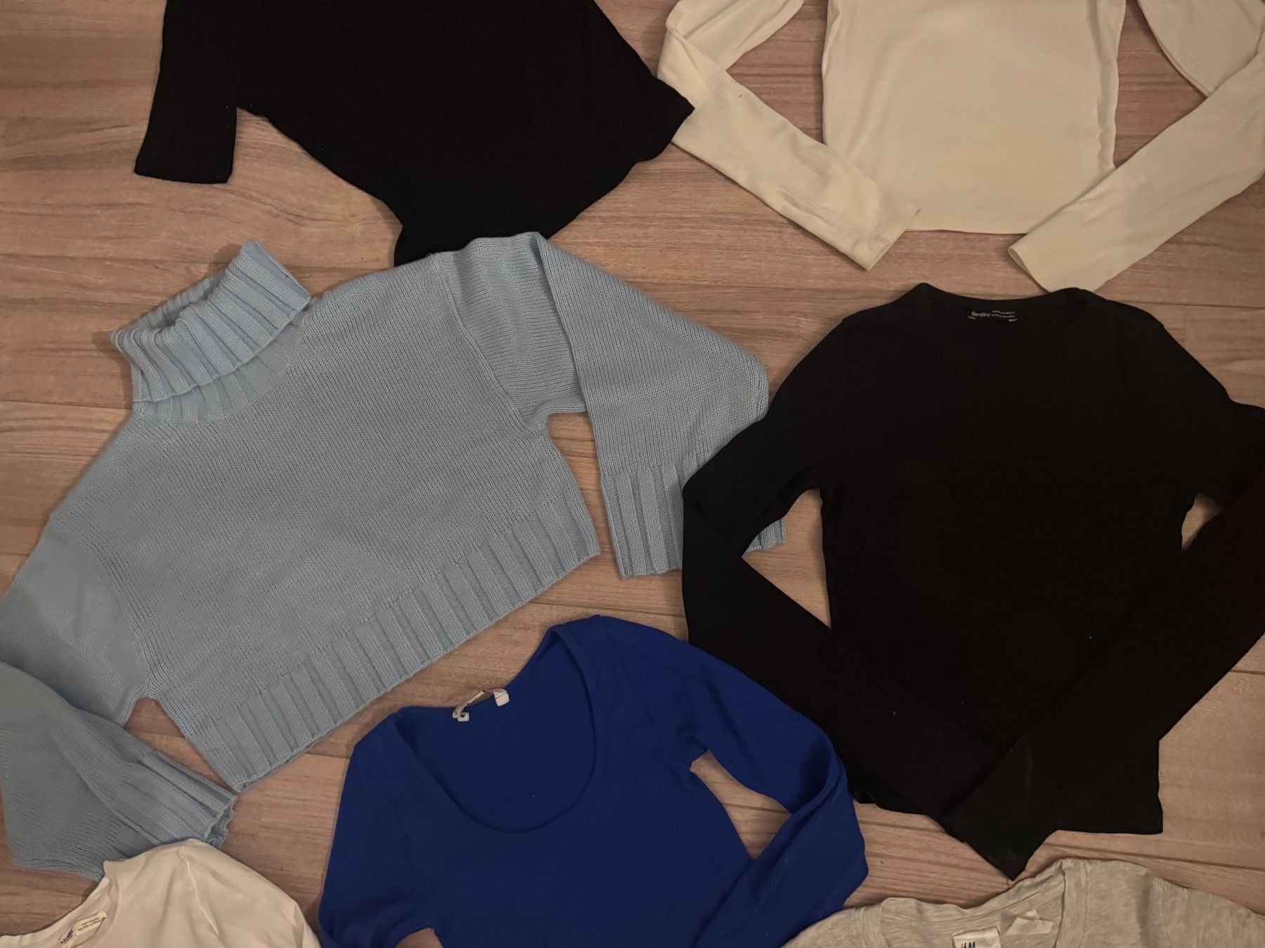 Kleiderpakete: 7 Stk. Damen Oberteile Gr. XS – Gebraucht aus Bonstetten von VCLS 1