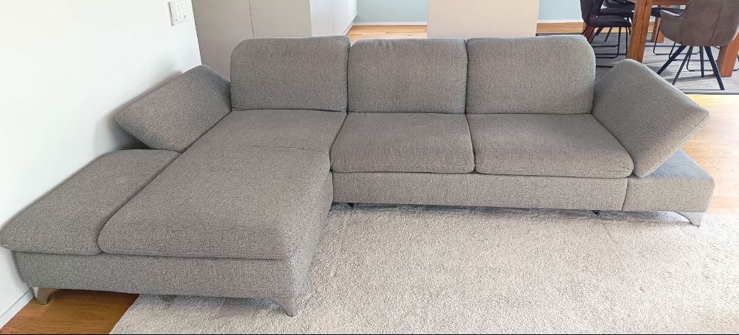 Divani: Ecksofa W.Schillig Stoff Grau mit Schlaffunktion – Usato da Hofstetten ZH venduto da Pinopistola 3