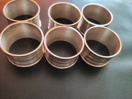 Servietten-Ringe aus Silber  *mit Rillen* alle zusammen