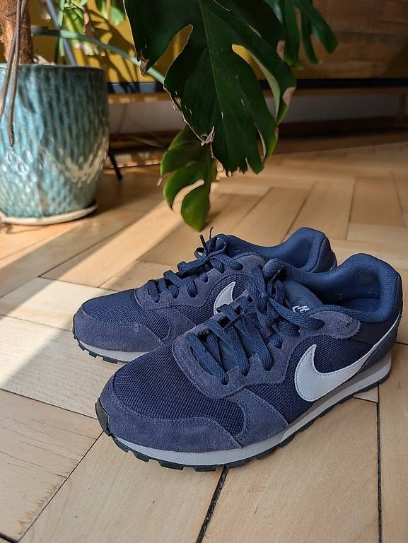 Herrenschuhe: Nike MD Runner 2  Grösse 41 - Neu – Neu und originalverpackt aus Bern von Minimalistiker 4