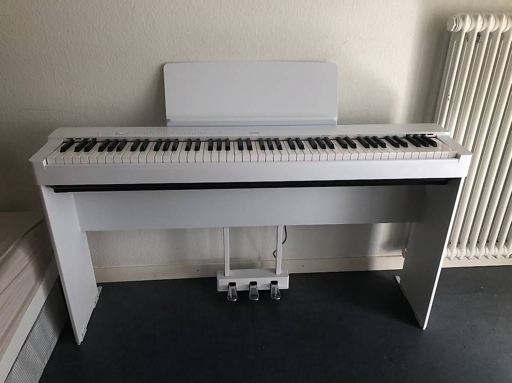Instruments de musique: Piano Yamaha P-225 – D'occasion à Aarau par Cassio_peia