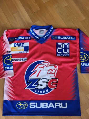 Eishockeytrikot ZSC Lions signiert von der Mannschaft