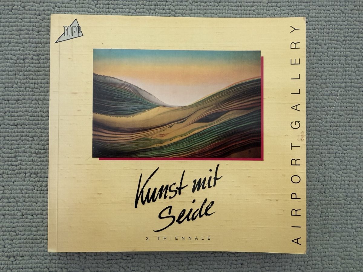Bücher: /// Kunst mit Seide  /// – Gebraucht aus Birmenstorf AG von Pat_roll.