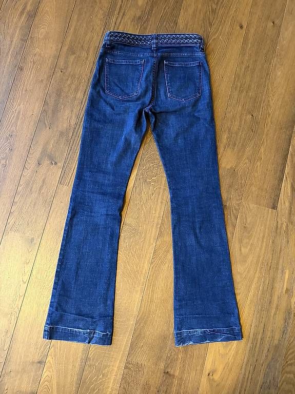 Jeans: Sézane Jeans, flared, mit verziertem Bund, Gr. S – Usato da Glattfelden venduto da pexx79 1