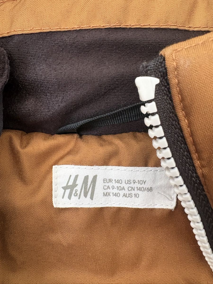 H&M Jacken & Mäntel: Winterjacke H&M Grösse 140 – Gebraucht aus Zürich von Moskitia 2