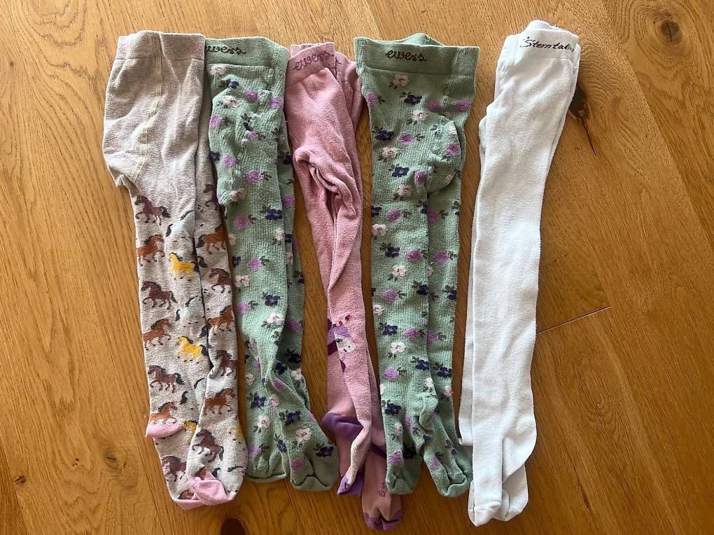 Collants & Leggings: Mädchen Strumpfhosen in Grösse 98/104 – D'occasion à Oberdiessbach par Oberd