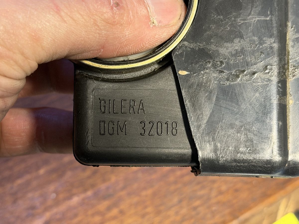 Pièces pour mobylette: Luftfilter Piaggio Gilera original  – D'occasion à Bolken par si.x.las 8