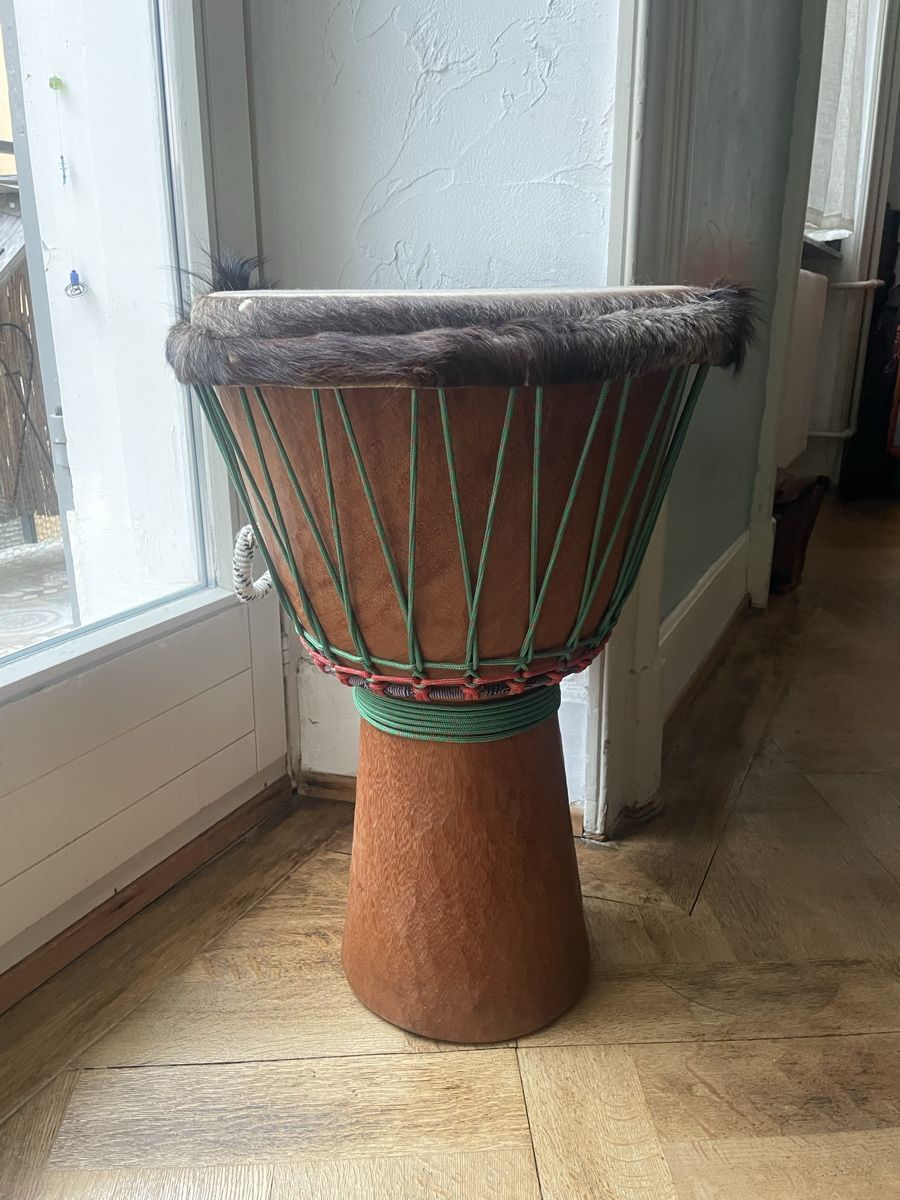Strumenti musicali: Djembé professionnel du Mali – Usato da Vevey venduto da louloute72