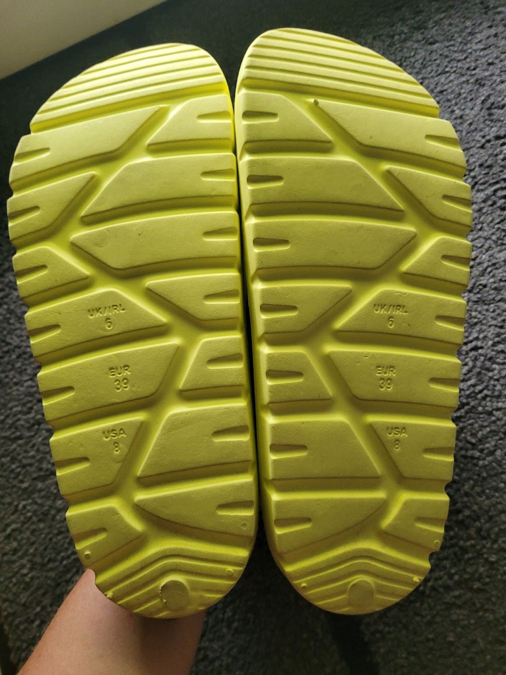 Damenschuhe: ciabatte 39 nuove  – Neu (gemäss Beschreibung) aus Giubiasco von A.B00 2