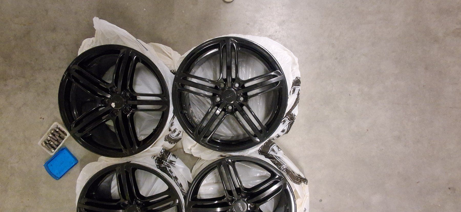 Cerchioni: VW Felgen 5x112 – Nuovo (secondo la descrizione) da Igis venduto da JUST-4U-ENJOY 7