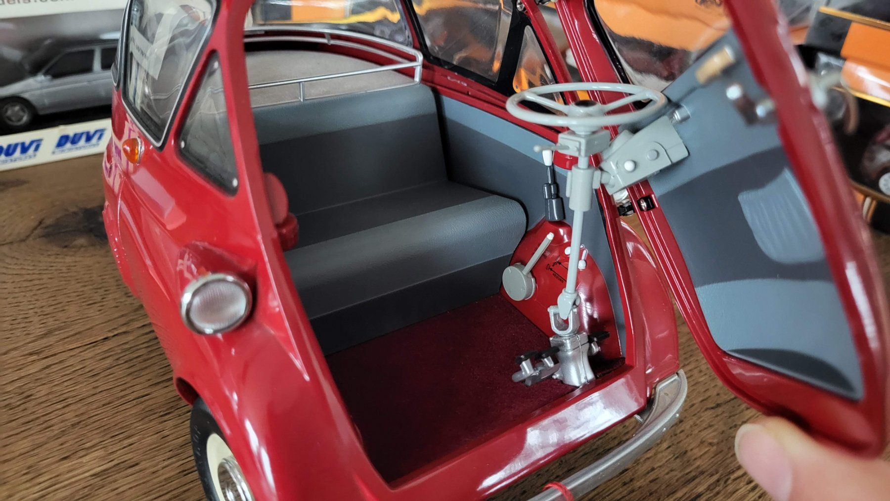 Modellautos: BMW Isetta Standard 1:12 Pemium ClassiXXs – Gebraucht aus Rothrist von Juana5 3