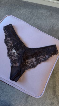 NEU Tanga braun Spitzen-String, Grösse M