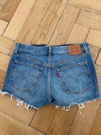 Levi's Damen Jeansshorts Grösse 36 guter Zustand
