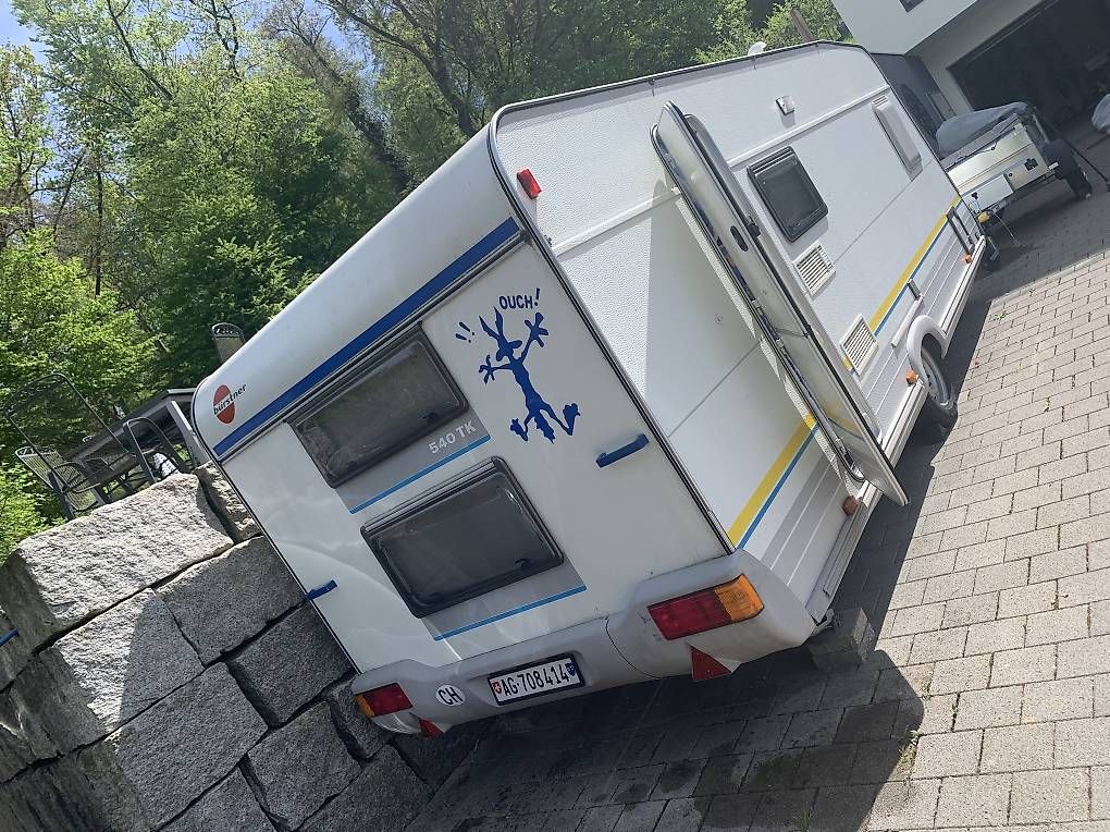 Bürstner Veicoli da campeggio: Bürstner 540 TK Wohnwagen mit Mover – Usato da Stein AG venduto da kiski230607 1