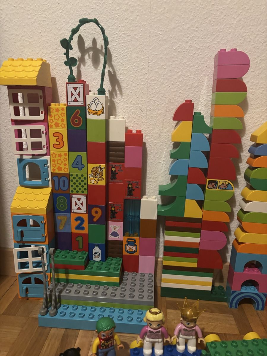 Lego Duplo Building Blocks Set with Figures and Vehicles (Gebraucht) in ...