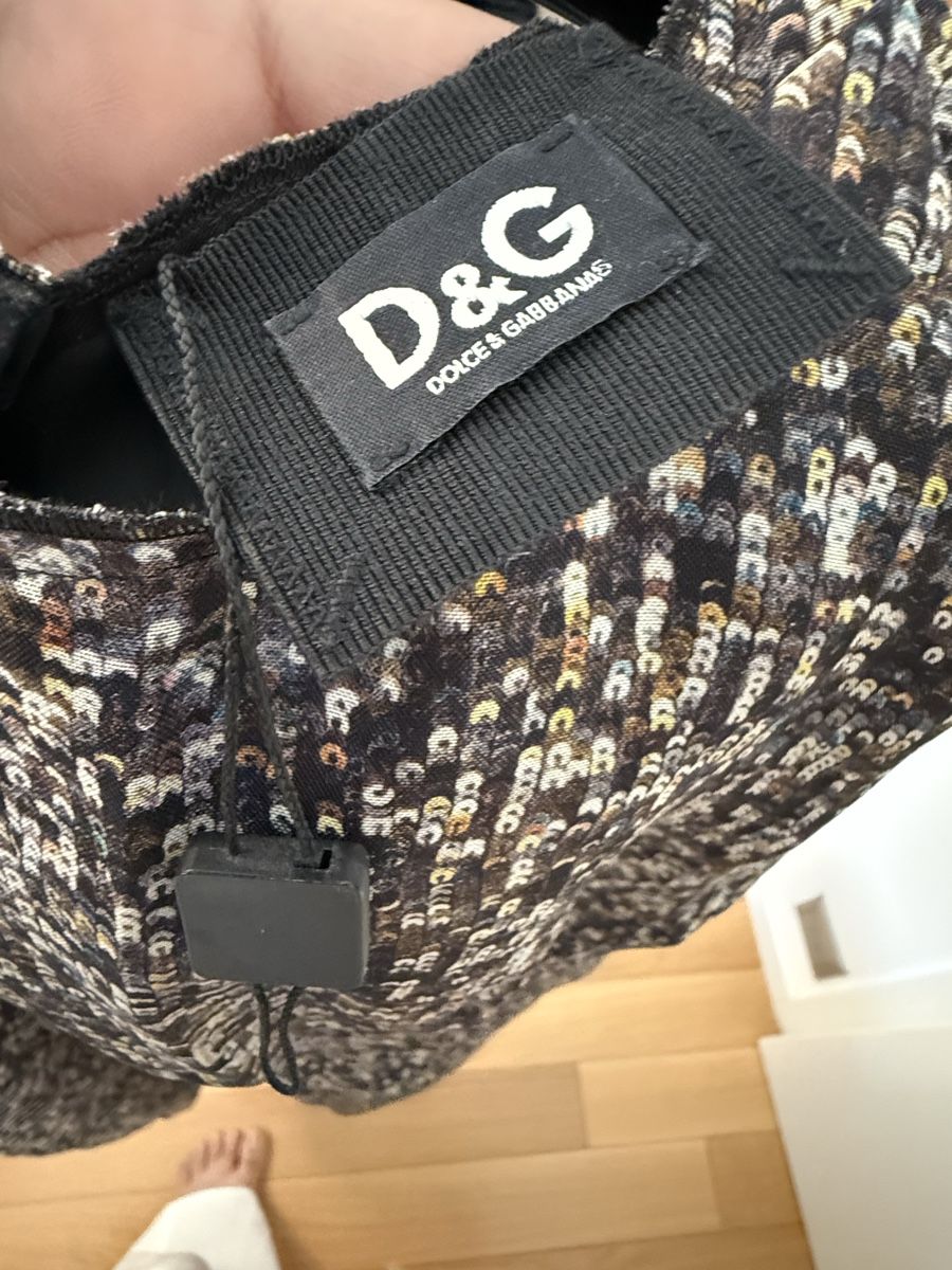 Dolce & Gabbana Robes: Robe D&G imprimée taille 44 fermeture éclair dos – Neuf (Voir description) à La Croix-de-Rozon par ben_9qlz 3