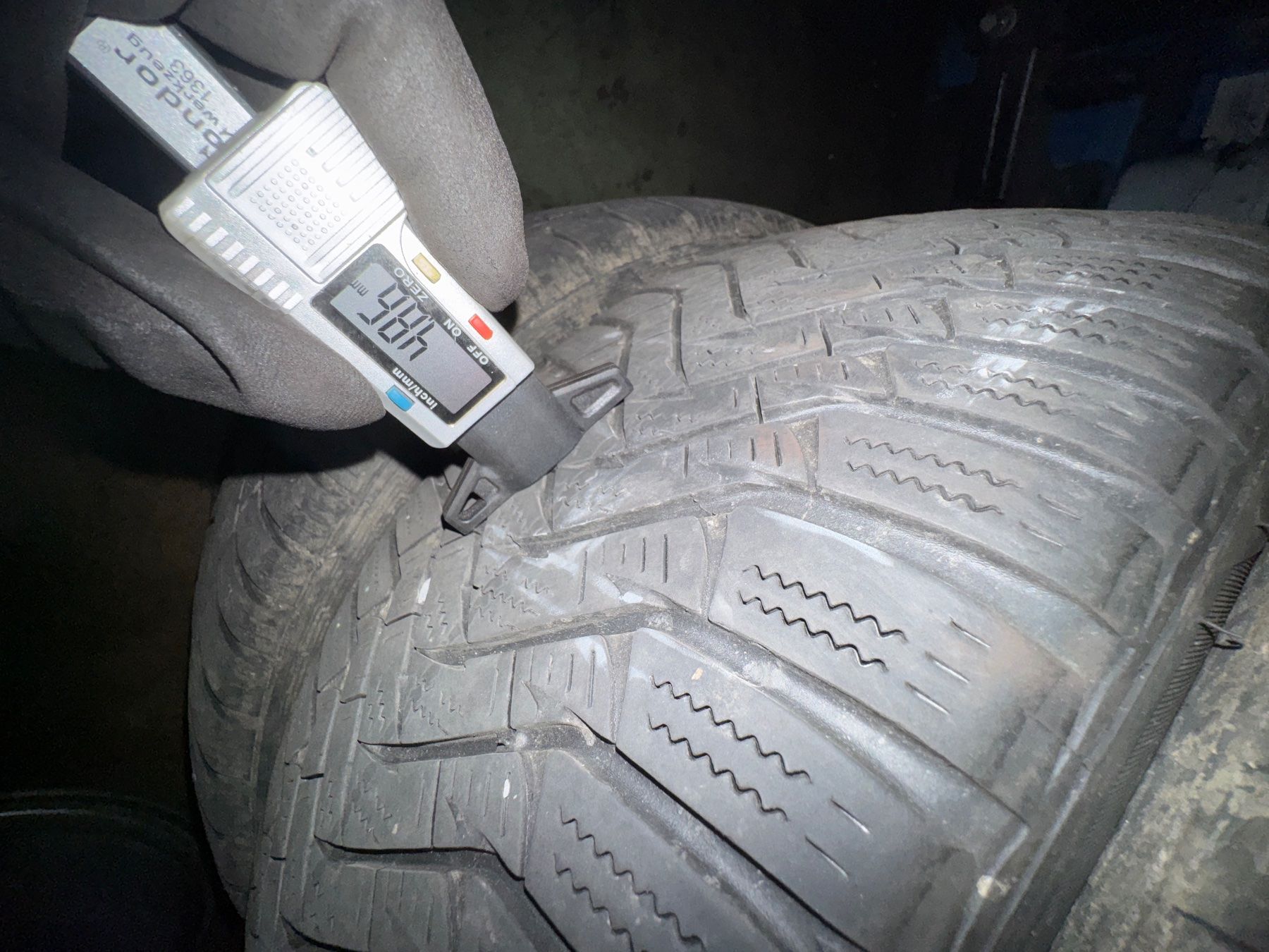 Pneus & Kompletträder: 205/55R16 – Gebraucht aus Widen von Dinero02 8