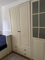 Bett / Schrank / Ikea