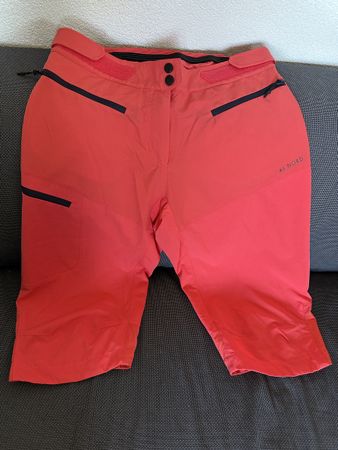 Nord 46 Short femme taille 38 orange