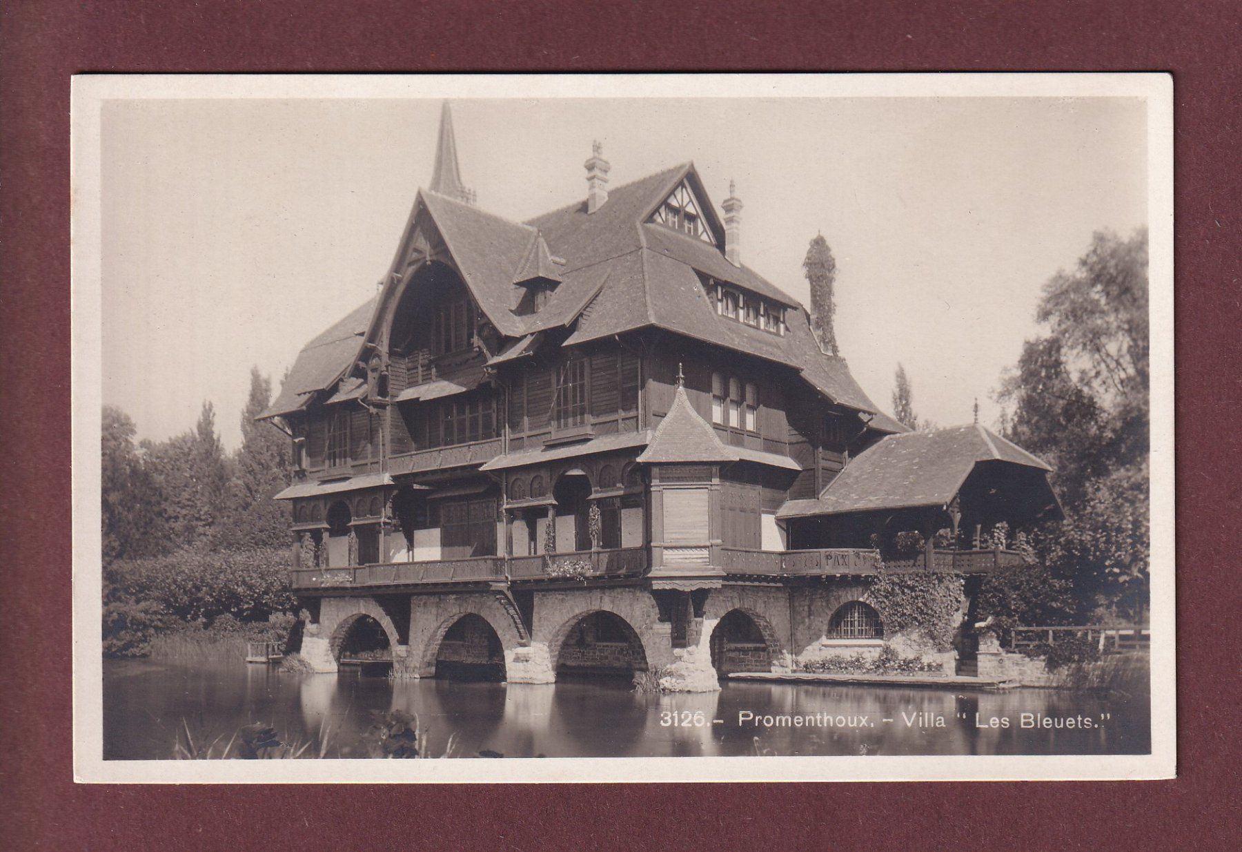 Cartoline postali: Nyon - PROMENTHOUX - Les Bleuets – Usato da Pully venduto da nicecards