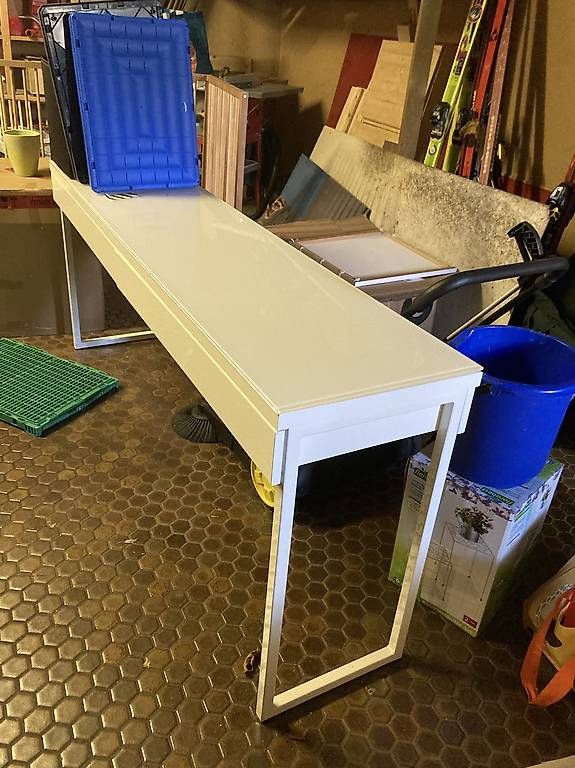 Schreibtische: IKEA Besta Schreibtisch / Sideboard 2M lang.  – Gebraucht aus Zollikerberg von kajschi 1