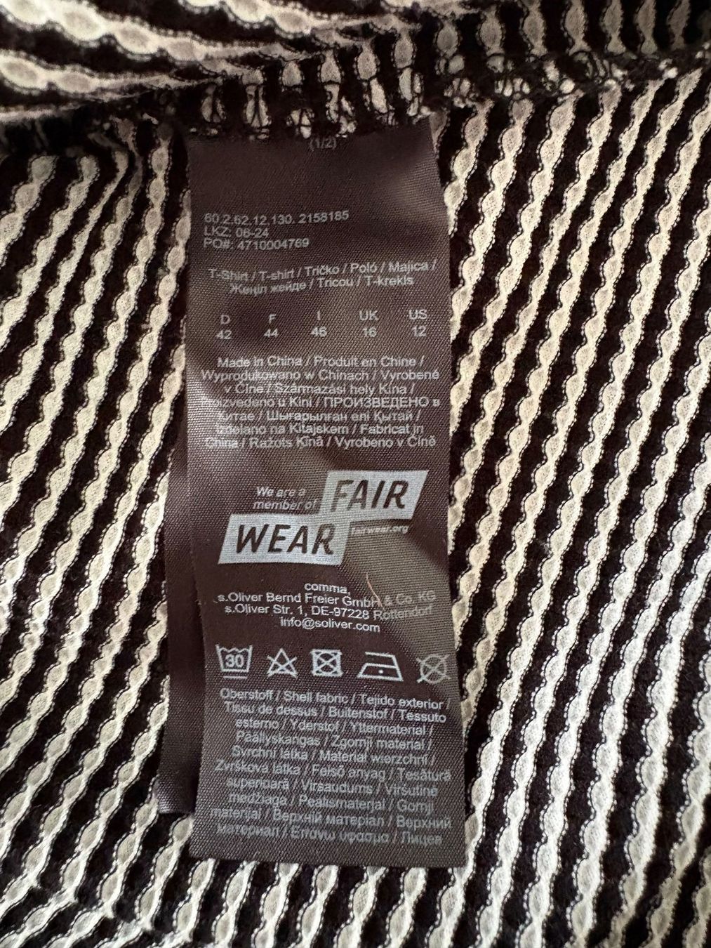 Comma Pulls & Sweat-shirts: Pullover, Marke comma, Damen, Grösse 42/M – D'occasion à Luzern par Roger3022 2