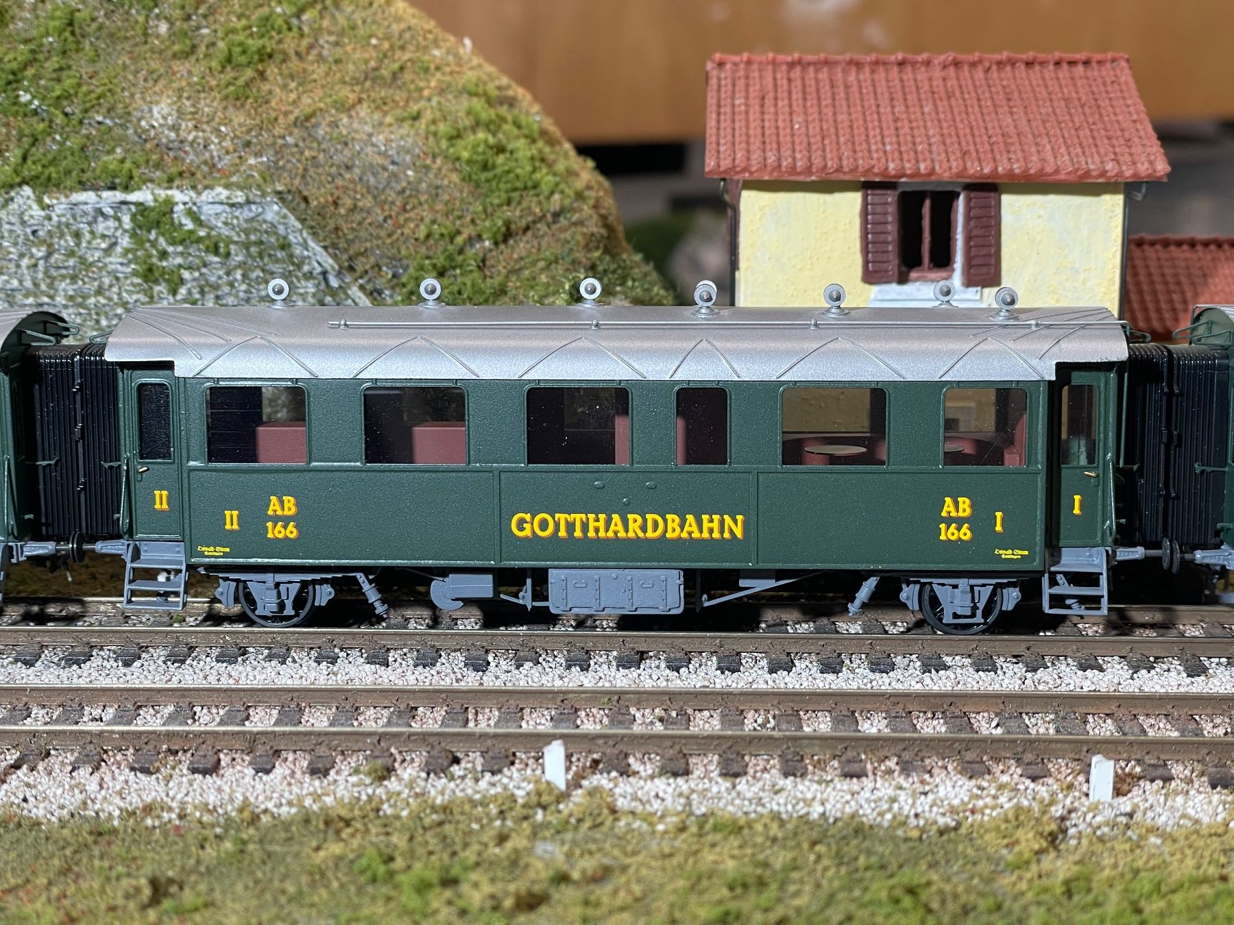Born Modellini di ferrovie: Born, Gotthardbahn - 3 er Wagen-Set – Nuovo (secondo la descrizione) da Krummenau venduto da ferrotech 7