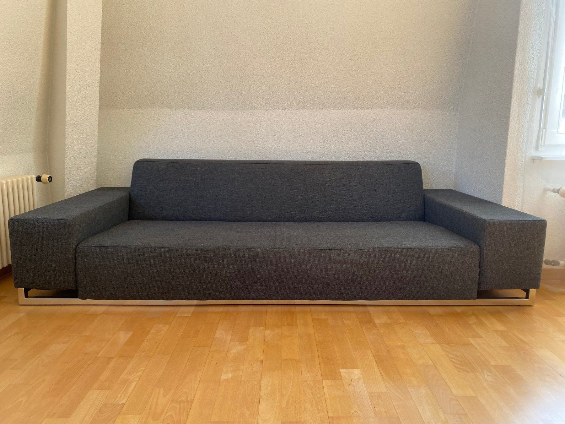 Divani: Dunkelgraues Stoffsofa – Usato da Zürich venduto da Michelle0112 1