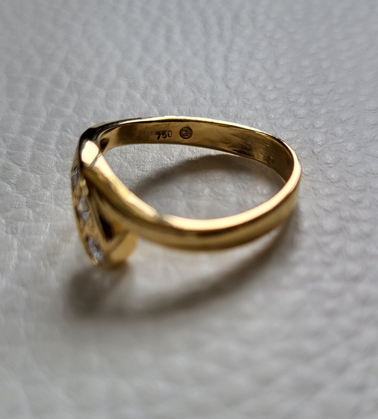 Anelli: Gold 750 Ring Mit Brillanten – Usato da Wald ZH venduto da Dasilver 4